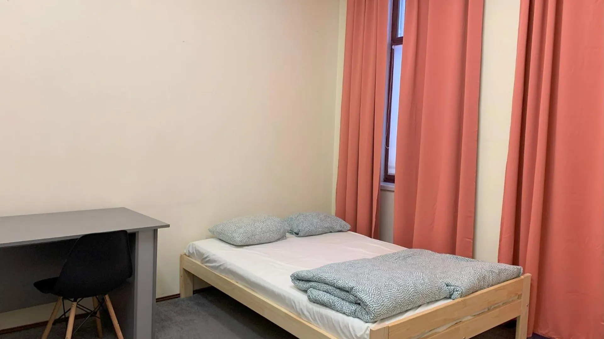 Kr Rest Krakow Hostel 0*,